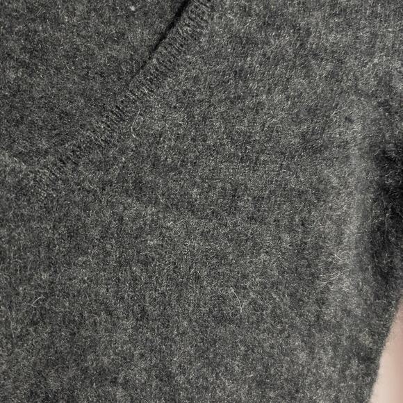 Ann Taylor Sweater V Neck XS Petite Cashmere Dark Grey Fuzzy Soft Cozy - Picture 4 of 7